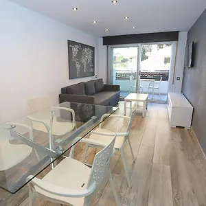 Apartamento Differentflats Llum